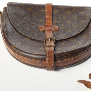 Louis Vuitton LV Shoulder Bag Crossbody Chantilly GM Brown Monogram Vintage